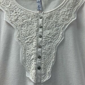 Great Northwest, indigo, Women’s White, Henley, Long Sleeve, Top Size XL